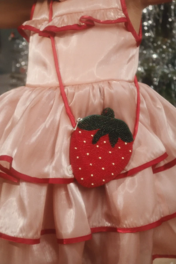 Torebka dziecięca koralikowa - Strawberry Rio Red / Konges slojd