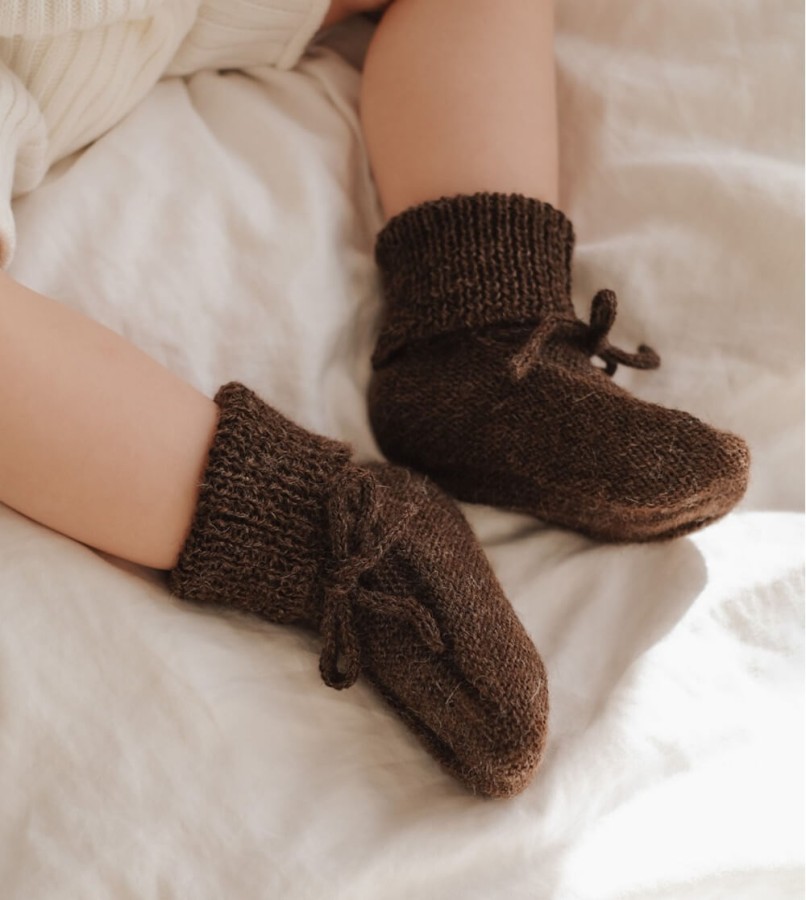 Dziergane buciki niechodki - dark mocha / Main Sauvage
