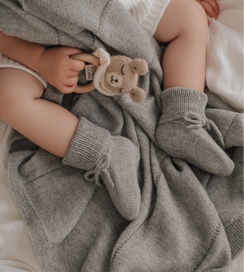 Dziergane buciki niechodki - grey / Main Sauvage