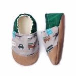 Kapcie do domu, żłobka, przedszkola - BROWN CAR / TITOT