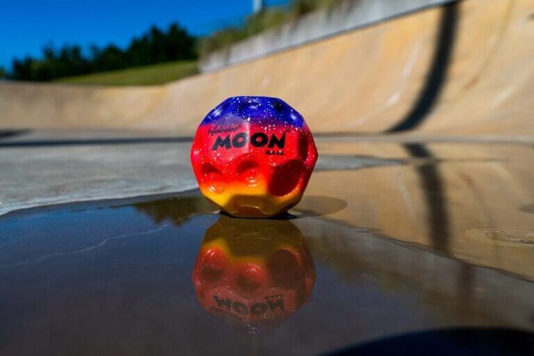 Piłeczka Gradient Moon Ball / Waboba