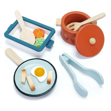 Zestaw drewnianych naczyń / Tender Leaf Toys