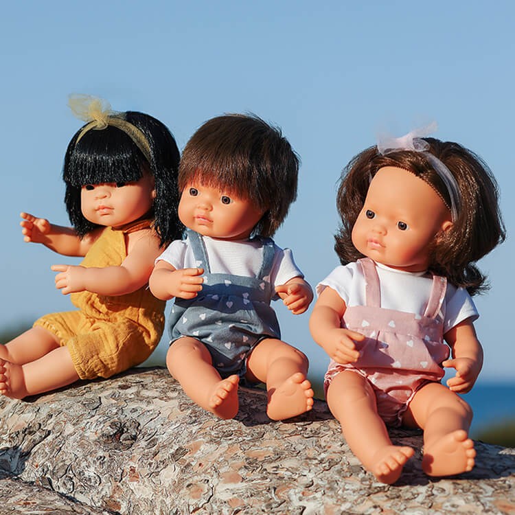 Lalka dziewczynka Europejka Brązowe włosy My Friends & Me, 38cm / Miniland Doll