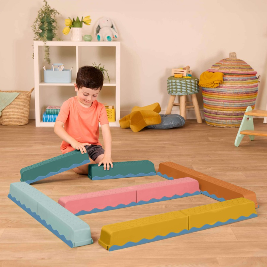 USZKODZONE OPAKOWANIE: Balance & Hop Beams – belki sensoryczne / B.Toys
