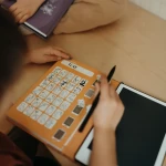 Podświetlany tablet do rysowania KIDYDRAW-MINI - zwierzęta dookoła świata / Kidywolf