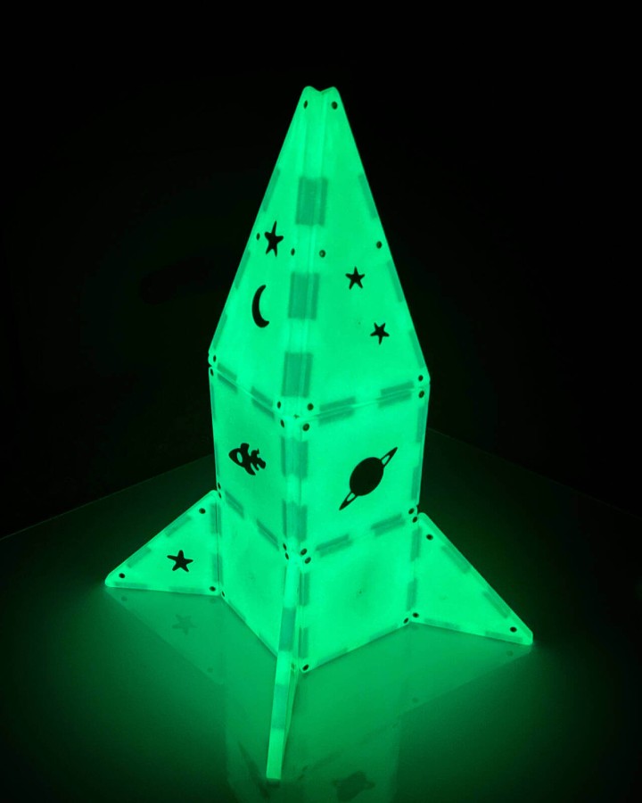 Klocki magnetyczne Glow 16 el. / Magna-Tiles