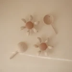 Spinner sensoryczny z przyssawką - Water Wheel / Mushie
