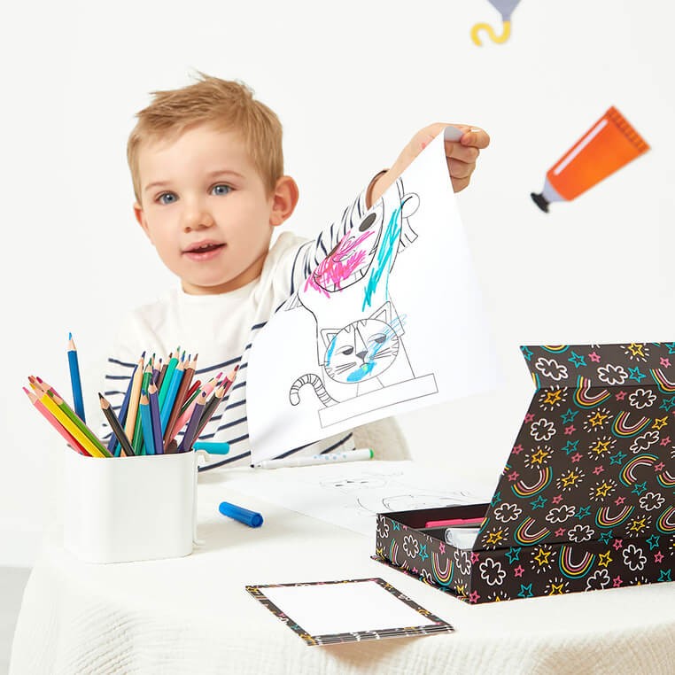 Zestaw przyborów do kolorowania kredki flamastry Coloring box 42 el. 3+ / Janod
