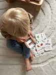 Zestaw dla dzieci 2+. Pudełko WiemTo i 6 Zestawów Kart / WiemTo