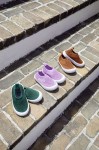 Ultrawygodne elastyczne trampki dziecięce z antypoślizgową podeszwą Splash & Fun lilac / Lassig