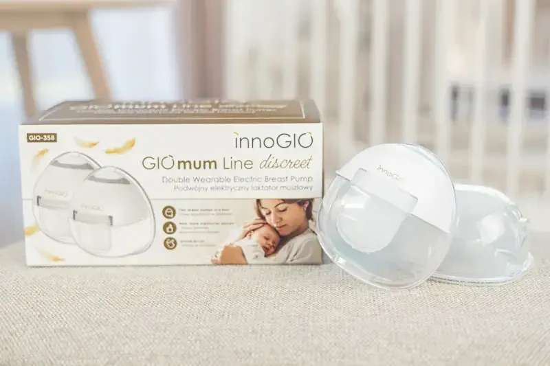 GIOmum Line Discreet Podwójny muszlowy laktator elektryczny GIO-358 / InnoGIO