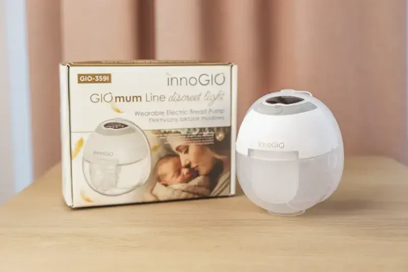 GIOmum Line Discreet Light Podwójny muszlowy laktator elektryczny GIO-359I / InnoGIO