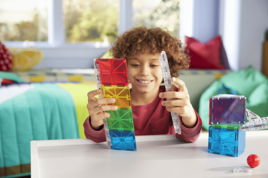 Klocki magnetyczne Rail Racers 33 el. / Magna-Tiles