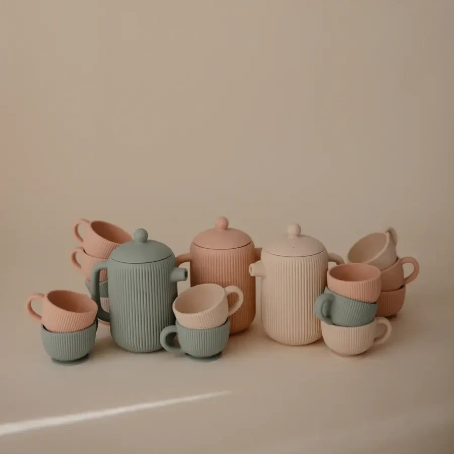 Silikonowa zastawa do herbatki - Blush / Mushie