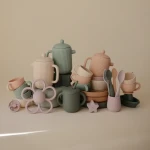Silikonowa zastawa do herbatki - Shifting Sand / Mushie
