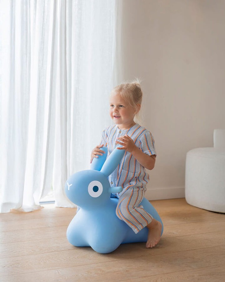 Skoczek Hoppi Bunny - Blue / QUUT