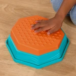Balance & Groove Set – muzyczna ścieżka sensoryczna / B.Toys