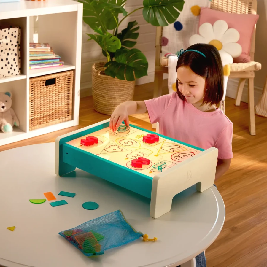 Edukacyjny podświetlany stolik do rysowania Look & Shine / B.Toys