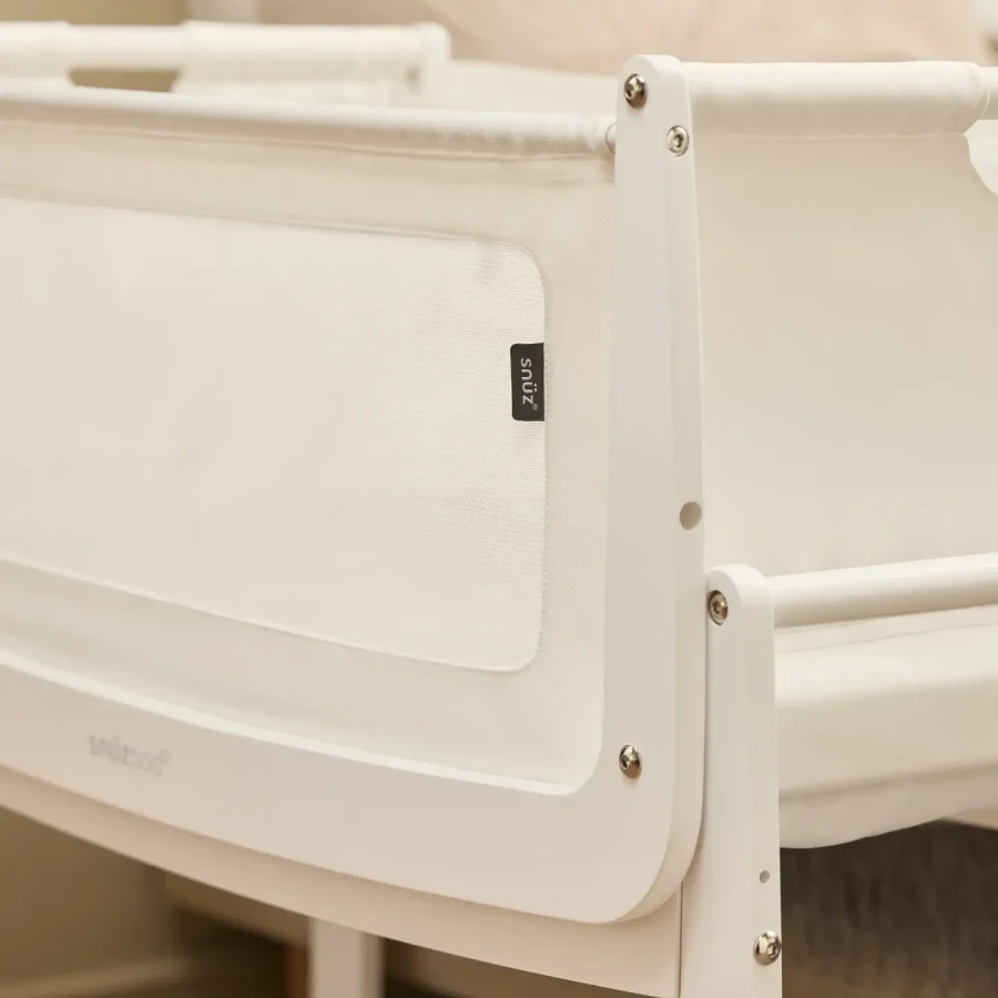 Wielofunkcyjne łóżeczko dostawne SnuzPod5 - white / Snuz