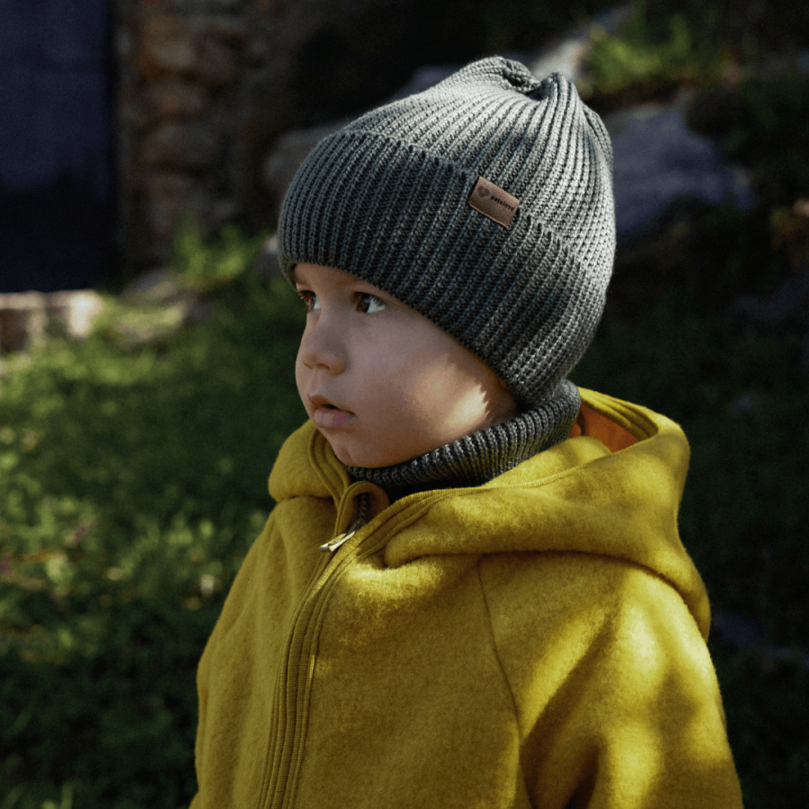 Czapka zimowa merino WINTER OLIVE / Patulove