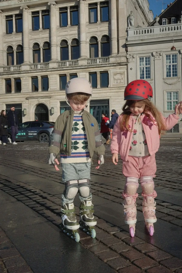Rolki z podświetlanymi kółkami - kalamata / Konges Slojd