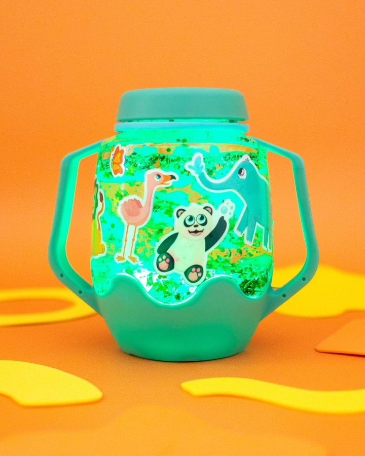 Zestaw sensoryczny DIY, świecący słoik z brokatami i figurkami Fun Fillers + naklejki gratis - ZOO / Glo Pals