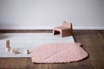 Mata do zabawy z bawełny organicznej w kształcie liścia - Sea Shell / Toddlekind