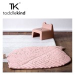 Mata do zabawy z bawełny organicznej w kształcie liścia - Sea Shell / Toddlekind
