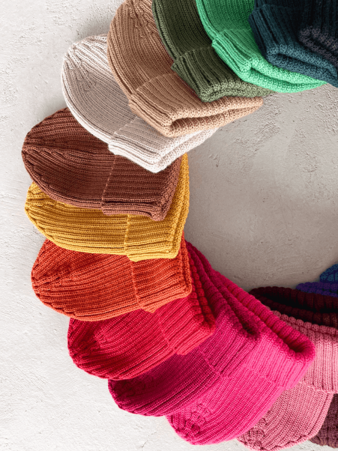 Czapka w prążek 100% wełny merino Ryś - fioletowy / Kopyto