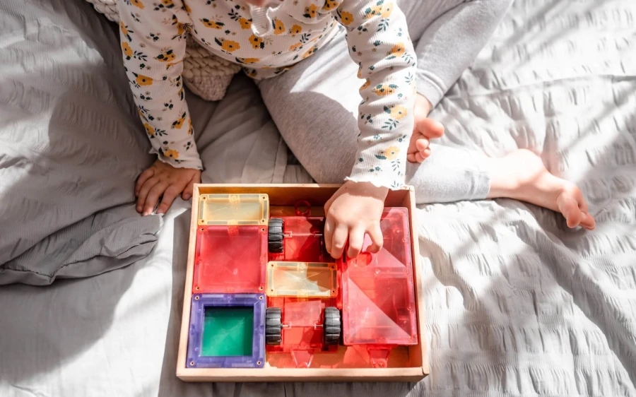Klocki magnetyczne Rainbow Motion Pack 24 el. / Connetix