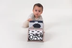 Obracająca się książeczka grzechocząca Tummy Time - Czarno-Biała / Taf Toys
