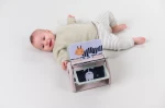 Obracająca się książeczka grzechocząca Tummy Time - Czarno-Biała / Taf Toys