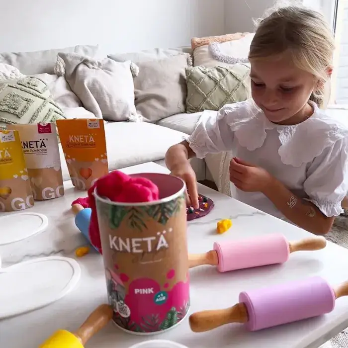 Wegańska masa plastyczna w puszce XXL, 1kg - zielona / KNETA