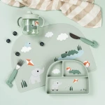 Kubek niekapek z uchwytami Playground Green, 260ml / Done by Deer