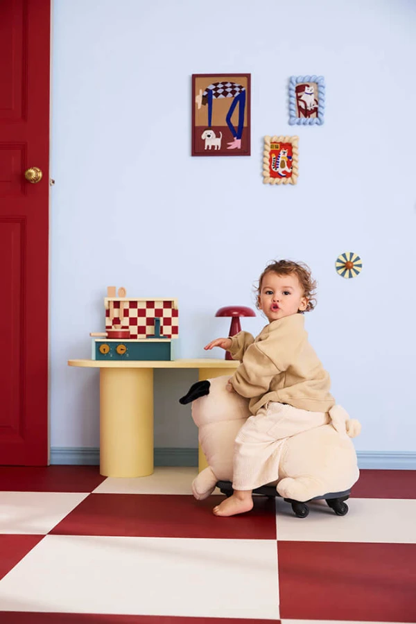 Jeździk piesek mops Peg / Kid's Concept