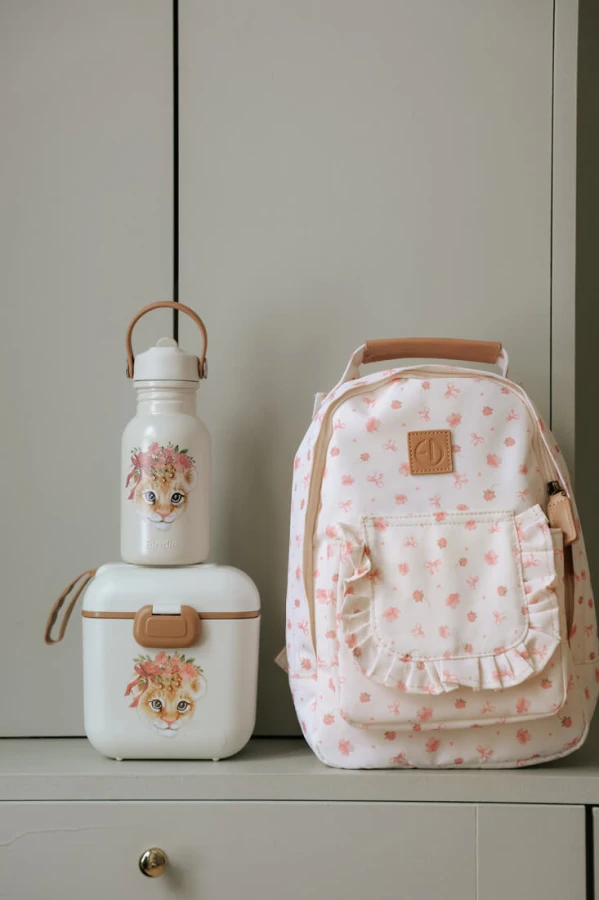 Pojemnik na drugie śniadanie i przekąski - Rosy Bow Leo / Elodie Details