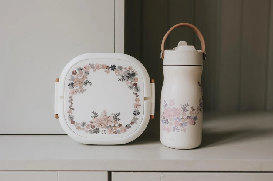 Duży lunchbox - Blue Garden / Elodie Details