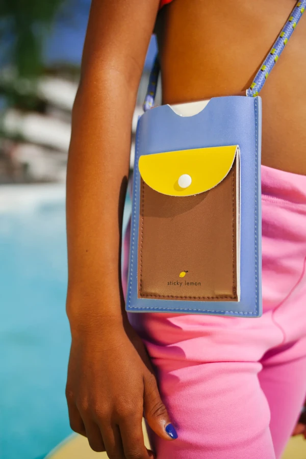 Etui na telefon - pool / STICKY LEMON