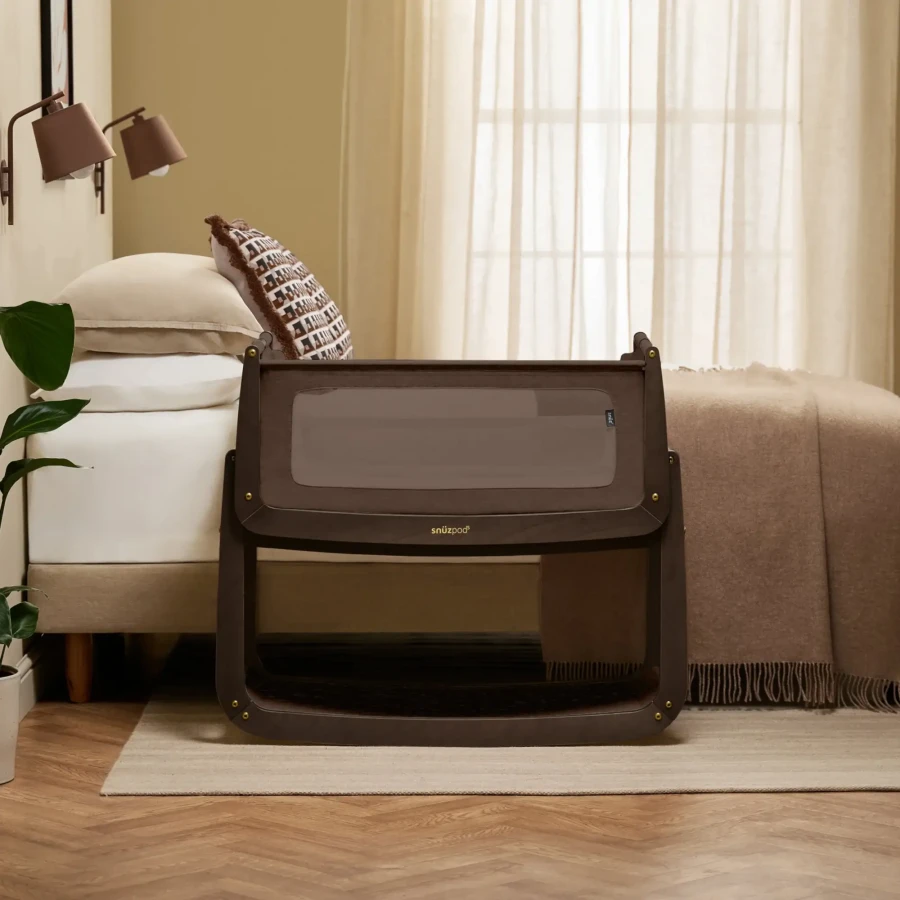 Wielofunkcyjne łóżeczko dostawne SnuzPod5 - Chocolate / Snuz