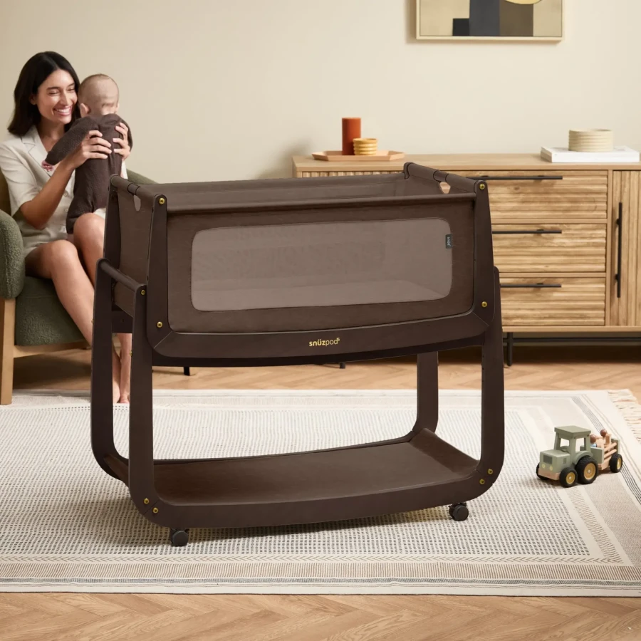 Wielofunkcyjne łóżeczko dostawne SnuzPod5 - Chocolate / Snuz