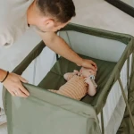 Łóżeczko turystyczne Instant Travel Cot - Green Moss / AeroMoov