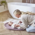 Przewijak z pianki Squishy - Blossom / Shnuggle