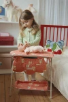 Lalka Cattie z nosidełkiem - ciao miao rose / Konges slojd