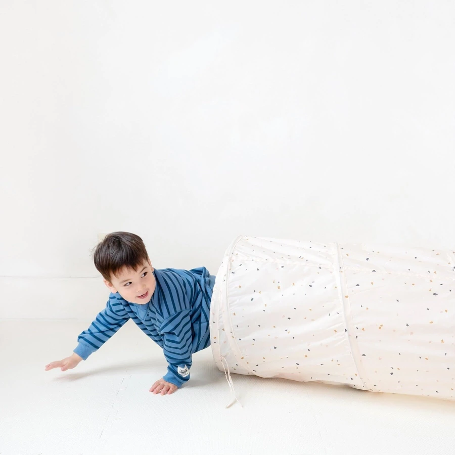 Tunel do zabawy Terrazzo Beige / 3 Sprouts