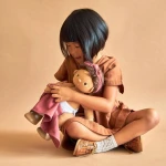 Lalka Sprout / Dinkum Dolls