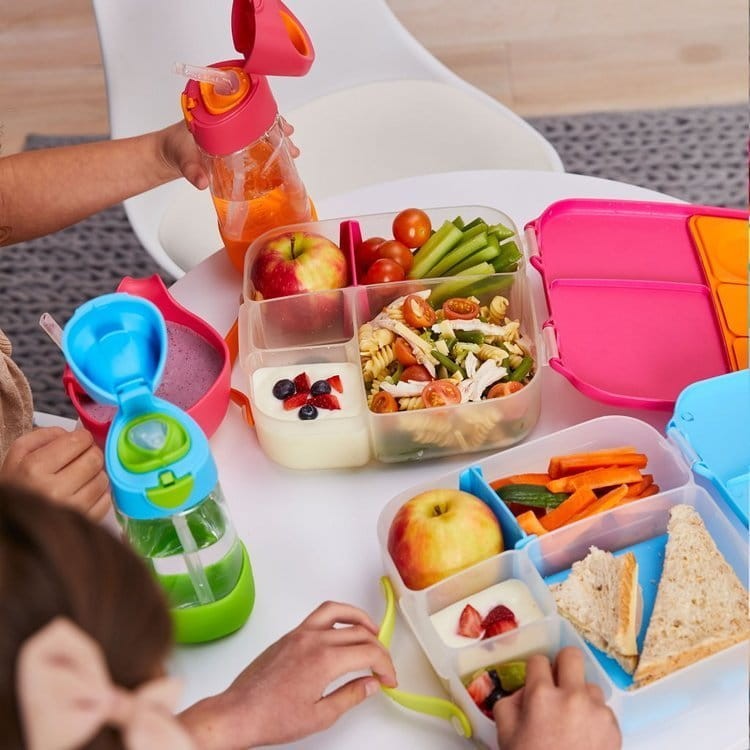 Lunchbox - Strawberry Shake / b.box