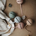 Etui na smoczek Kula Ball Natural / Mushie