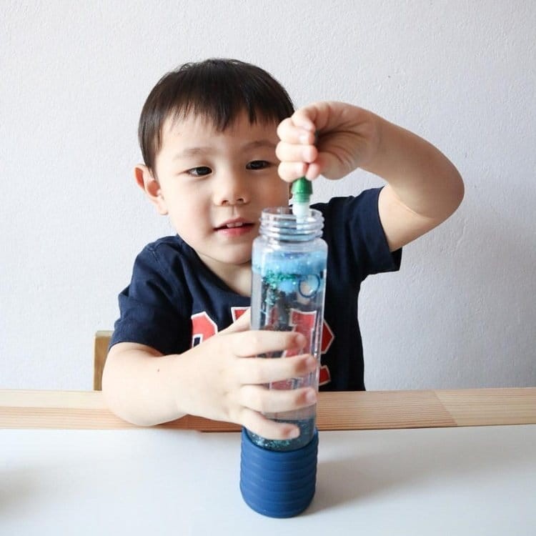 Butelka sensoryczna DIY różowa / Jellystone Designs