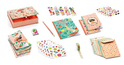 Kuferek z zestawem papierniczym MARIE / Djeco DD03503