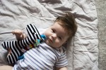 Żyrafa Tymek biało-czarna pobudzająca zmysły / Mom's Care